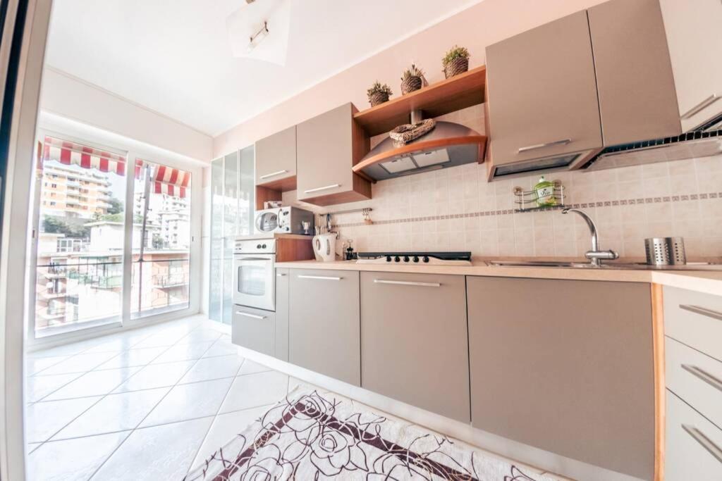 דירות ראפאלו Casa Luca Flexyrent - Parking - A C - Wifi מראה חיצוני תמונה